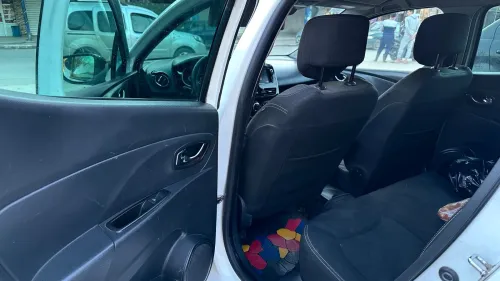 Renault Clio 4 2014 Seventeen