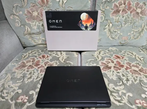 HP Omen transcend 14 -Sous emballage
