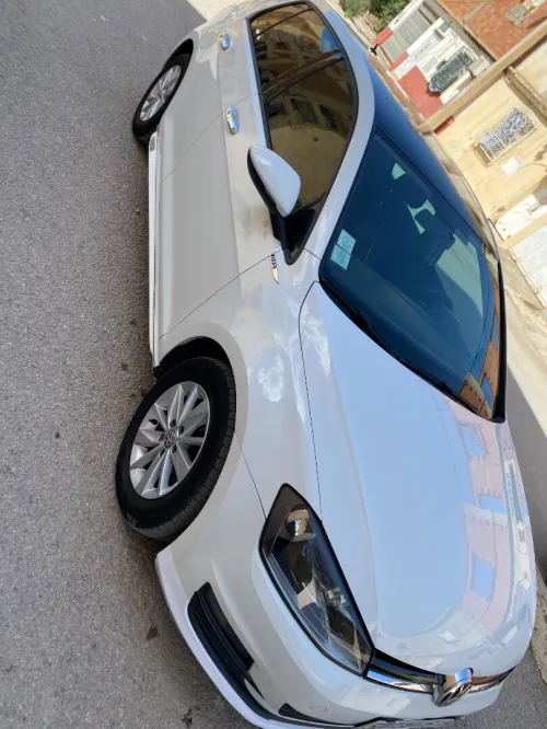 Volkswagen Golf 7 2015 Trendline +