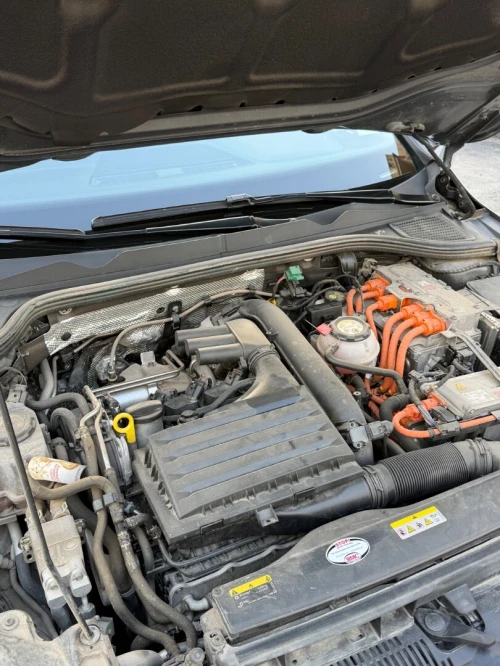 Volkswagen Golf 8 2021 GTE