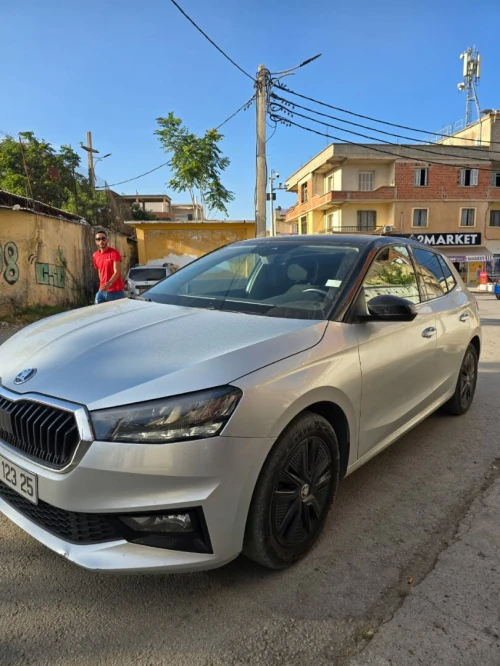 Skoda Fabia 2023 Toute option sauf toit