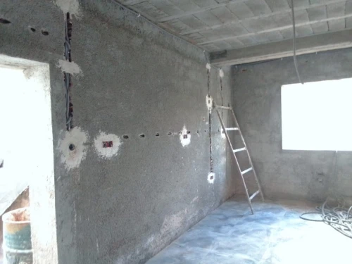 pour tous les travaux électricité batiment est la peinture