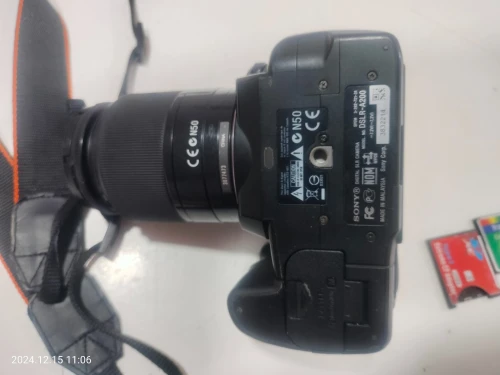 SONY ALPHA 200