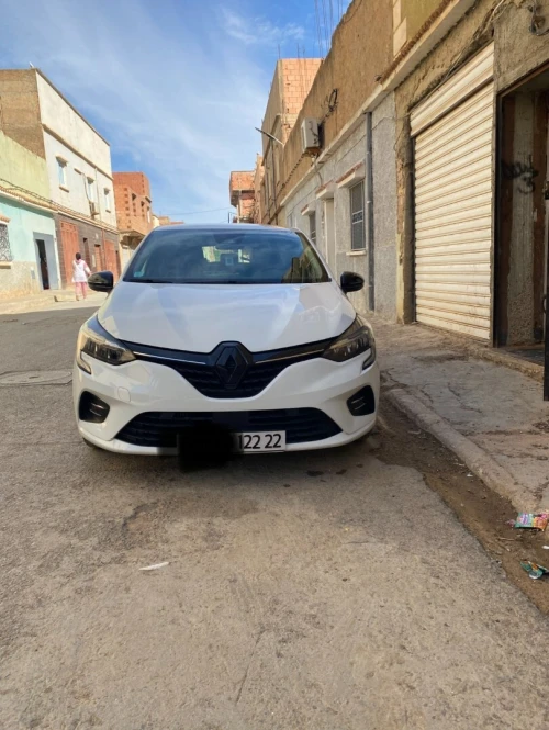 Renault CLo 5 2022 