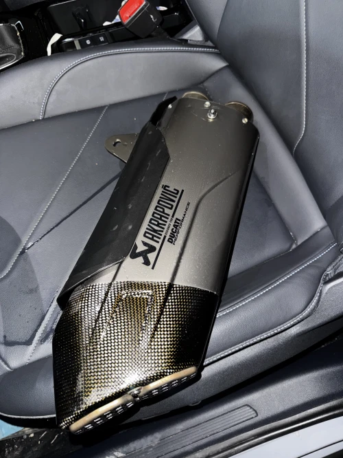 POT AKRAPOVIC DUCATI