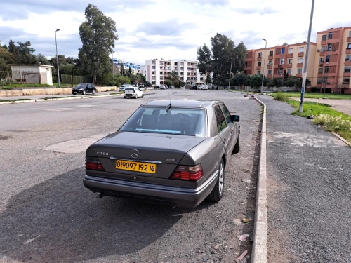 Mercedes Classe E 1992 Classe E