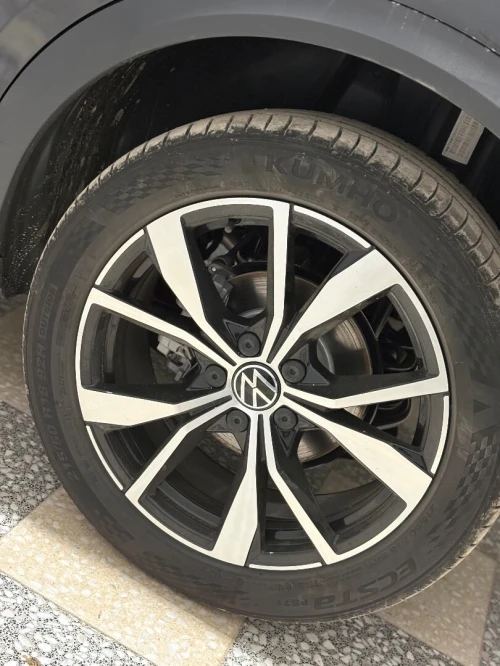 Volkswagen T-Roc 2025 R- Line Edition 