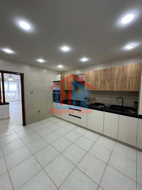 Location Appartement F4 Annaba Annaba