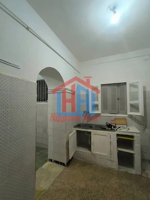 Location Appartement Niveau de villa Studio Annaba Annaba