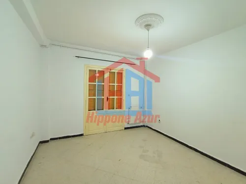 Location Appartement F5 Annaba Annaba