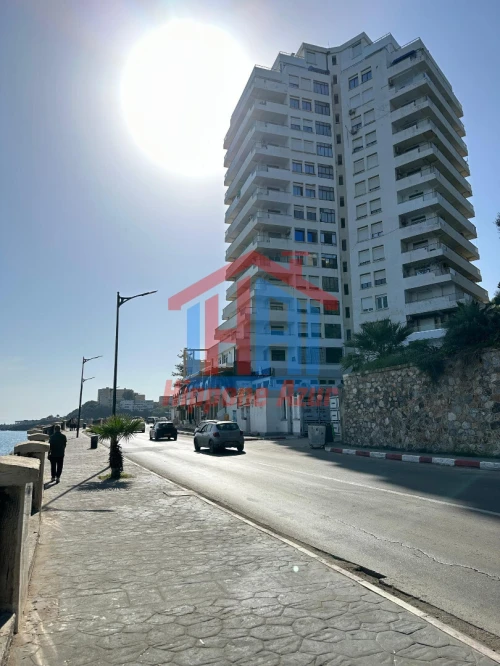 Location Appartement F4 Annaba Annaba