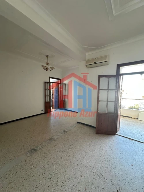 Location Appartement F4 Annaba Annaba