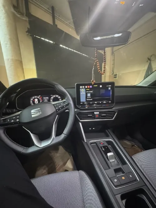 Seat SEAT LEON 1.5 2025 eTSI Hybrid 115 DSG7 Business