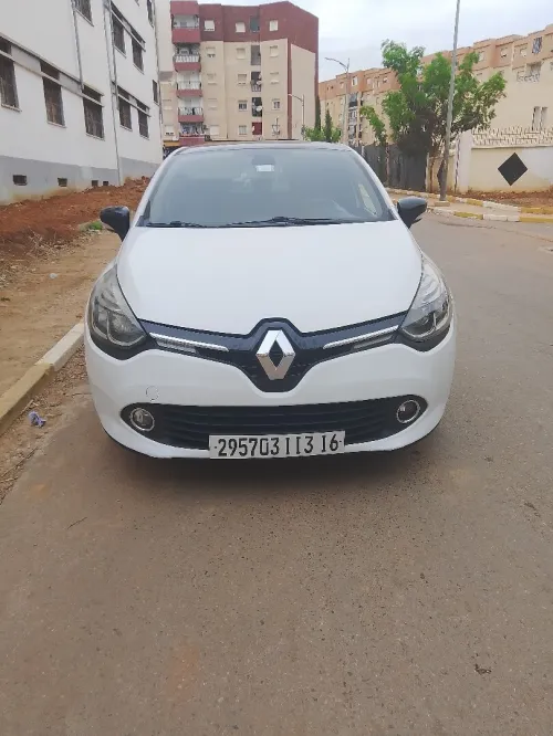 Renault Clio 4 2013 Exception