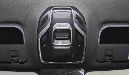Geely Coolray 2026 battle