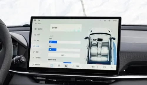 Geely Coolray 2026 battle