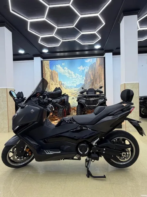 Yamaha Tmax 530 2026