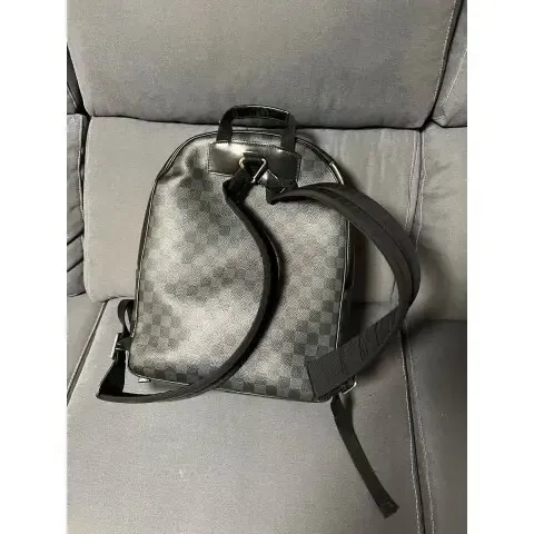 Louis vuitton sac a dos original