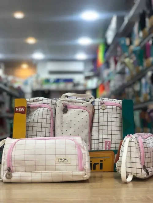  مقالم المدرسية  Trousse scolaire