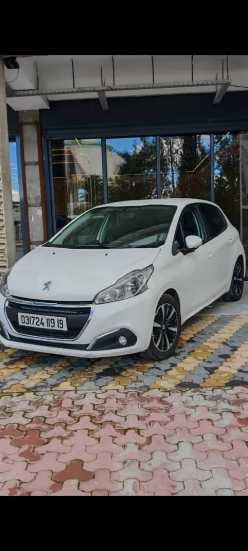 Peugeot 208 2019 Allure