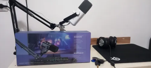 Microphone