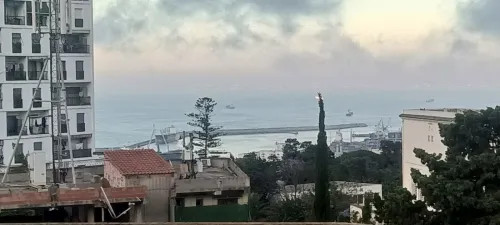 Vente Appartement Niveau de villa F4 Alger El biar