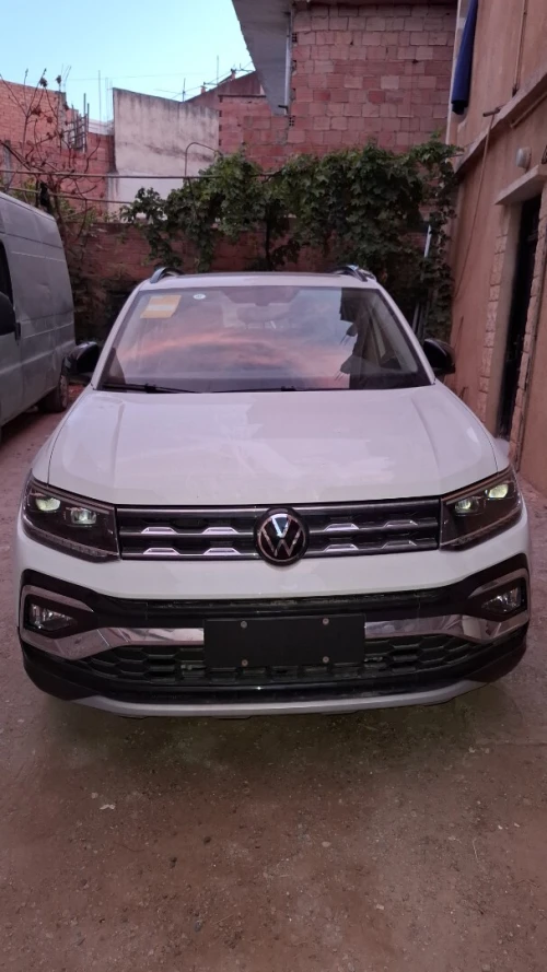 Volkswagen T-Cross 2025 R-line