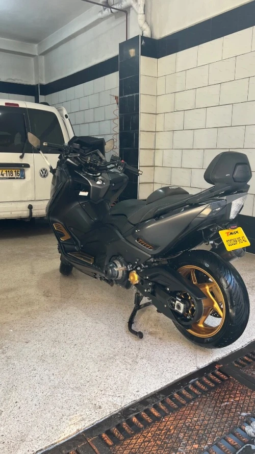 Yamaha Tmax iron 2 2015