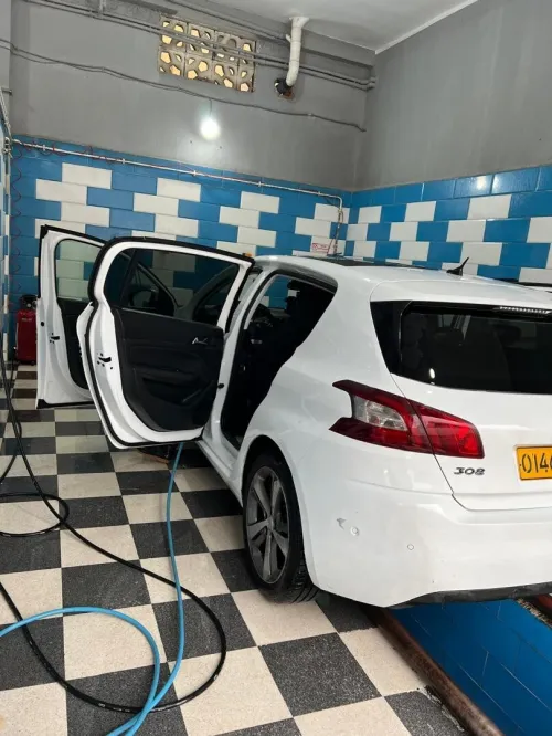 Peugeot 308 2015 Allure