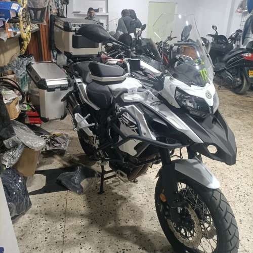 Benelli Trk 502 x 2025