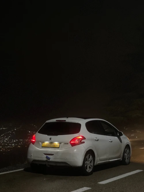 Peugeot 208 2014 Allure