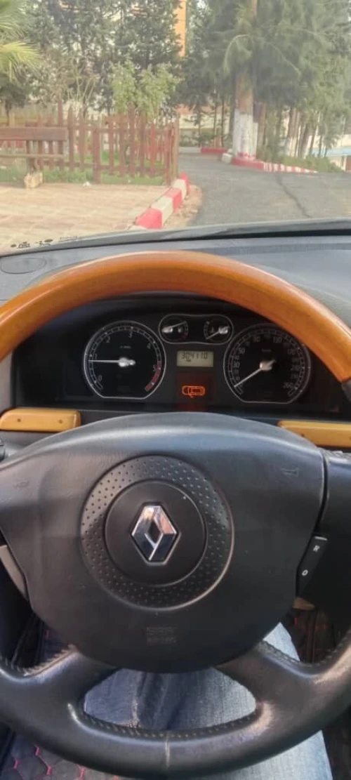 Renault Laguna 2 2002 Initiale