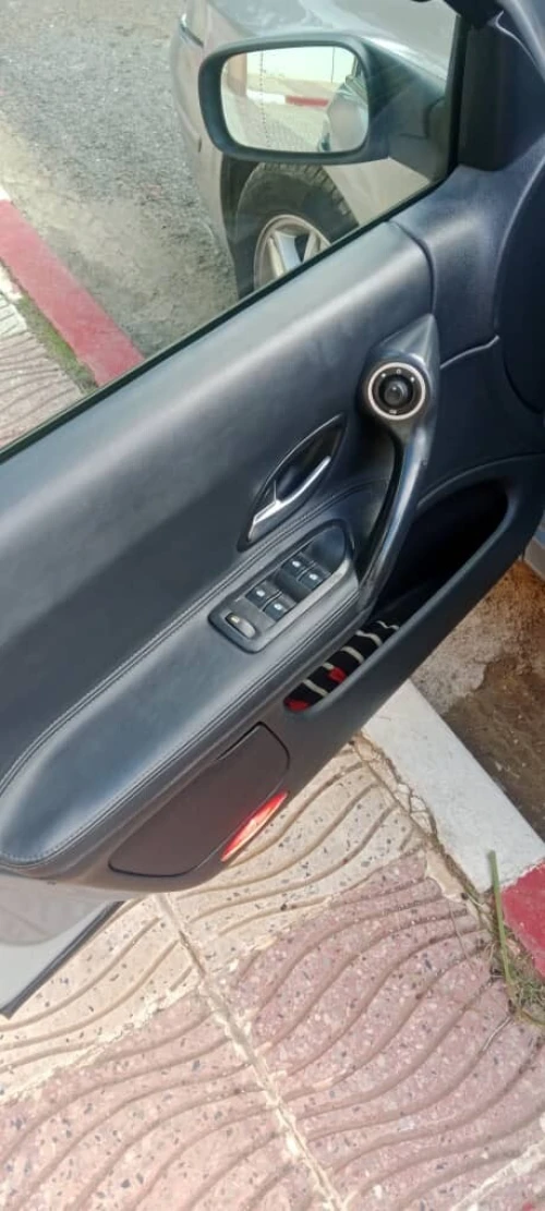 Renault Laguna 2 2002 Initiale