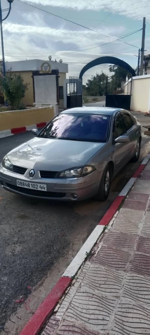 Renault Laguna 2 2002 Initiale