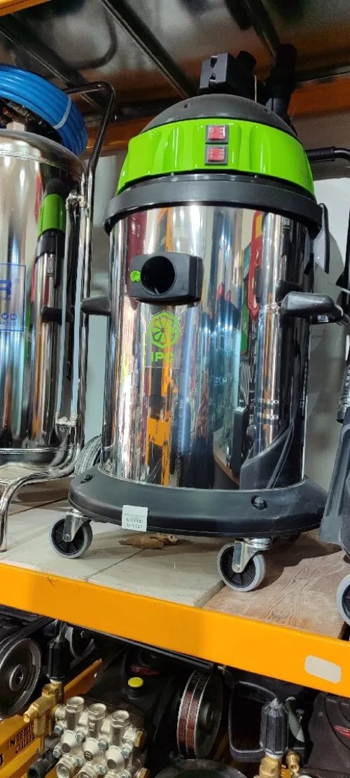 Aspirateur poussières italien 2 moteur 