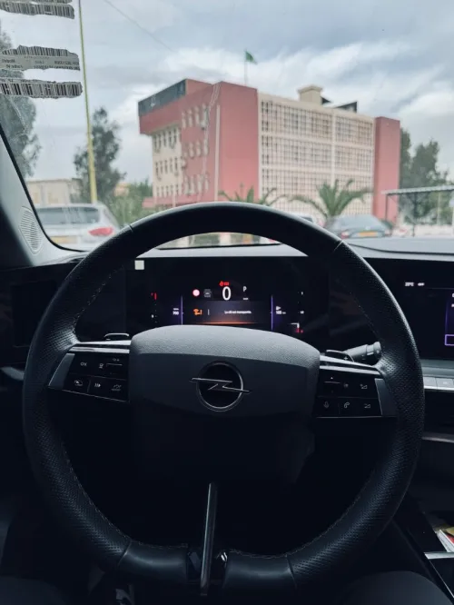 Opel Astra 2023 