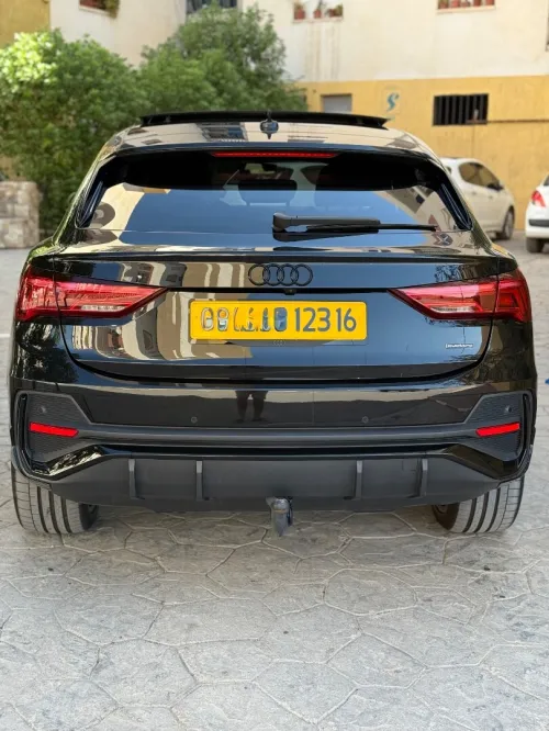 Audi Q3 2023 Sline