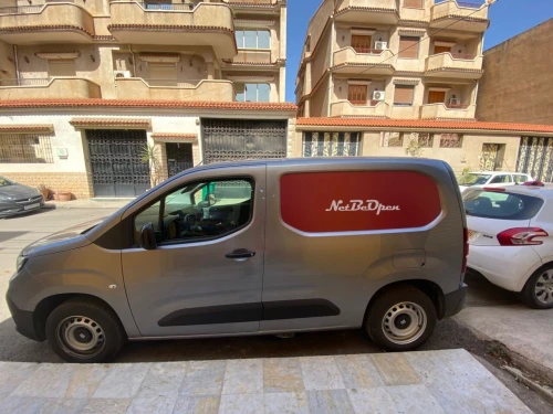 Habillage véhicule camion doblo voiture...