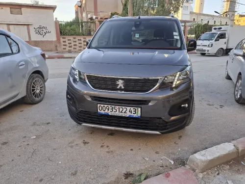 Peugeot Rifter 2022 