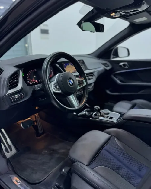 LOCATION DE VOITURE