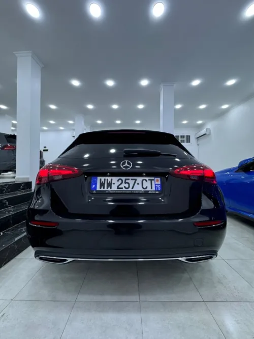 LOCATION DE VOITURE DE LUX