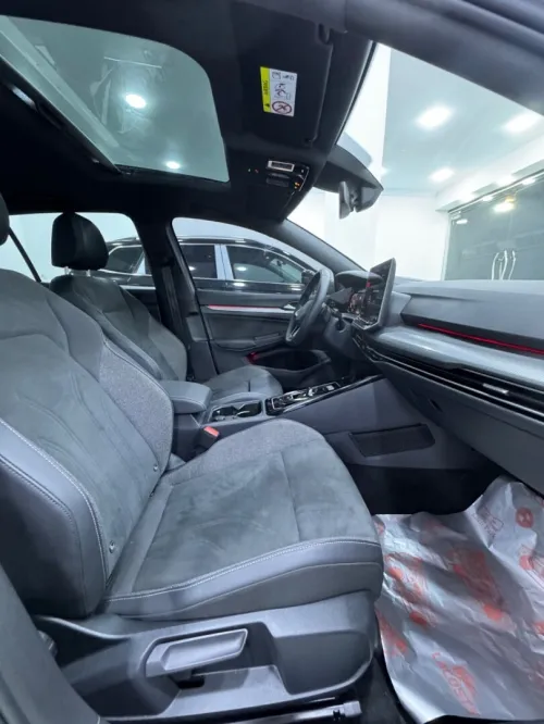 LOCATION DE VOITURE DE LUX