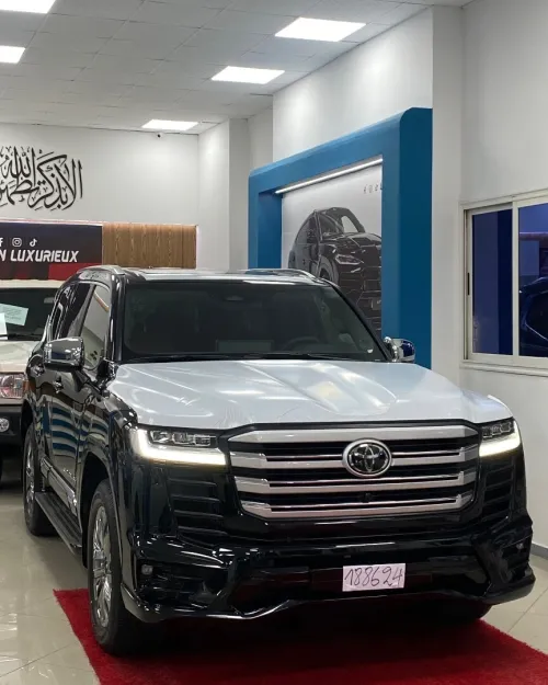 Toyota Land Cruiser  2025 VXR