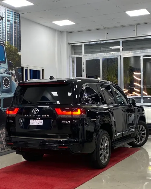 Toyota Land Cruiser  2025 VXR
