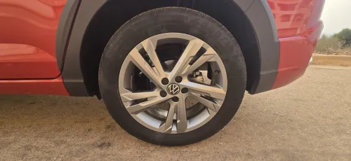 Volkswagen Taigo 2023 R-Line