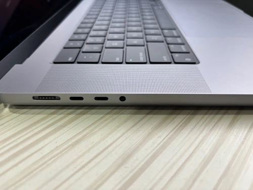 Affaire -Mac Book Pro M1 16 Pouces