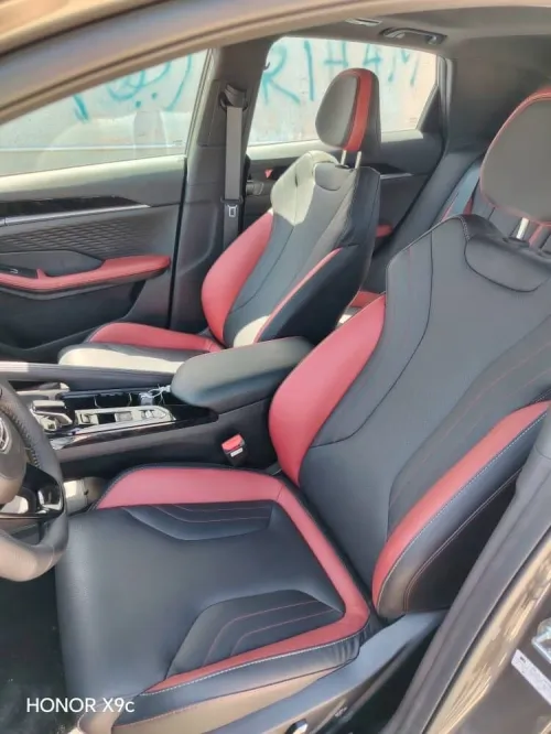 Geely Coolray 2025 Majmoula chaina