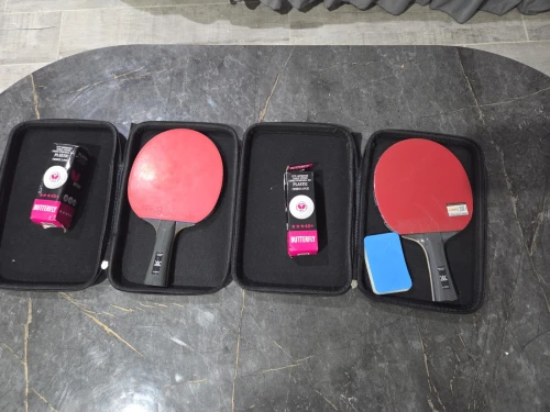 Raquette de ping pong