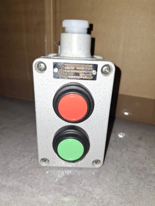 Bouton marche arrêt et arrêt d urgence atex