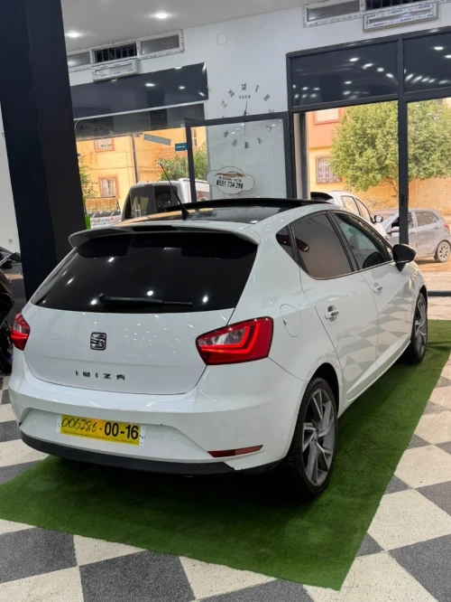 Seat Ibiza 2015 Black Line
